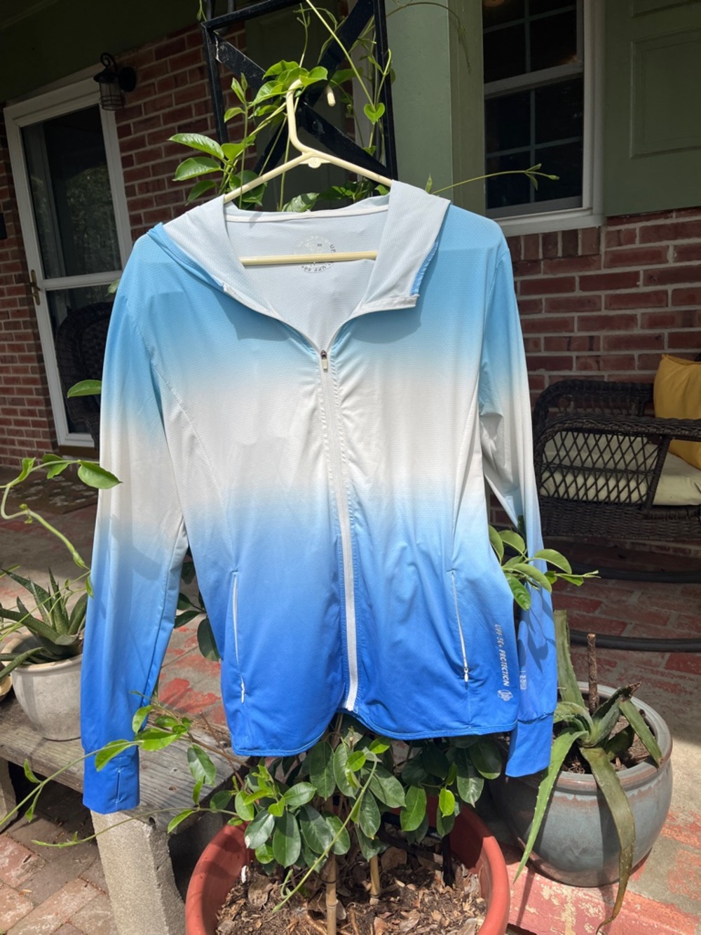 Blue to White Ombre Zip-Up SPF 50 Hooded Jacket
